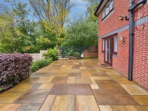 Patio Area- click for photo gallery